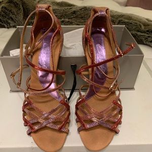 Capezio Dance Shoes w/Suede Bottom - New